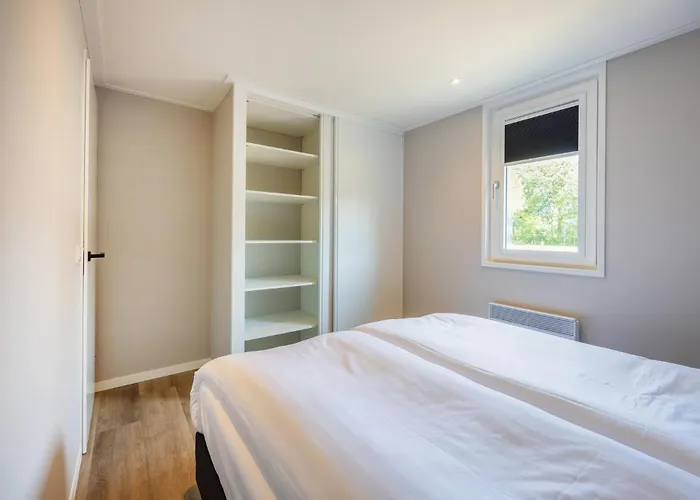 2 Bedroom Amazing In Voorthuizen